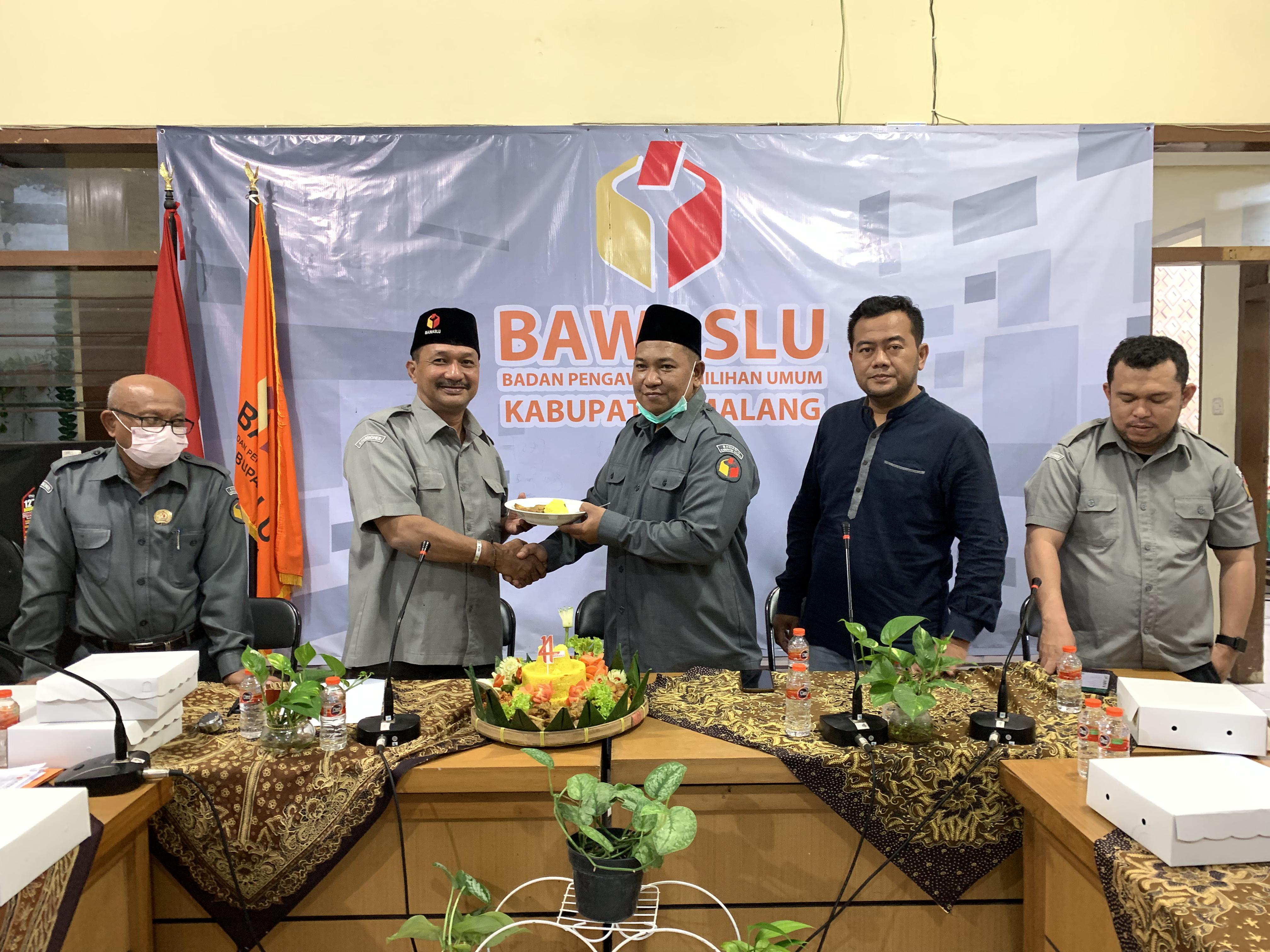 HUT ke 14 Bawaslu Kabupaten Malang Rayakan dengan Buka Bersama