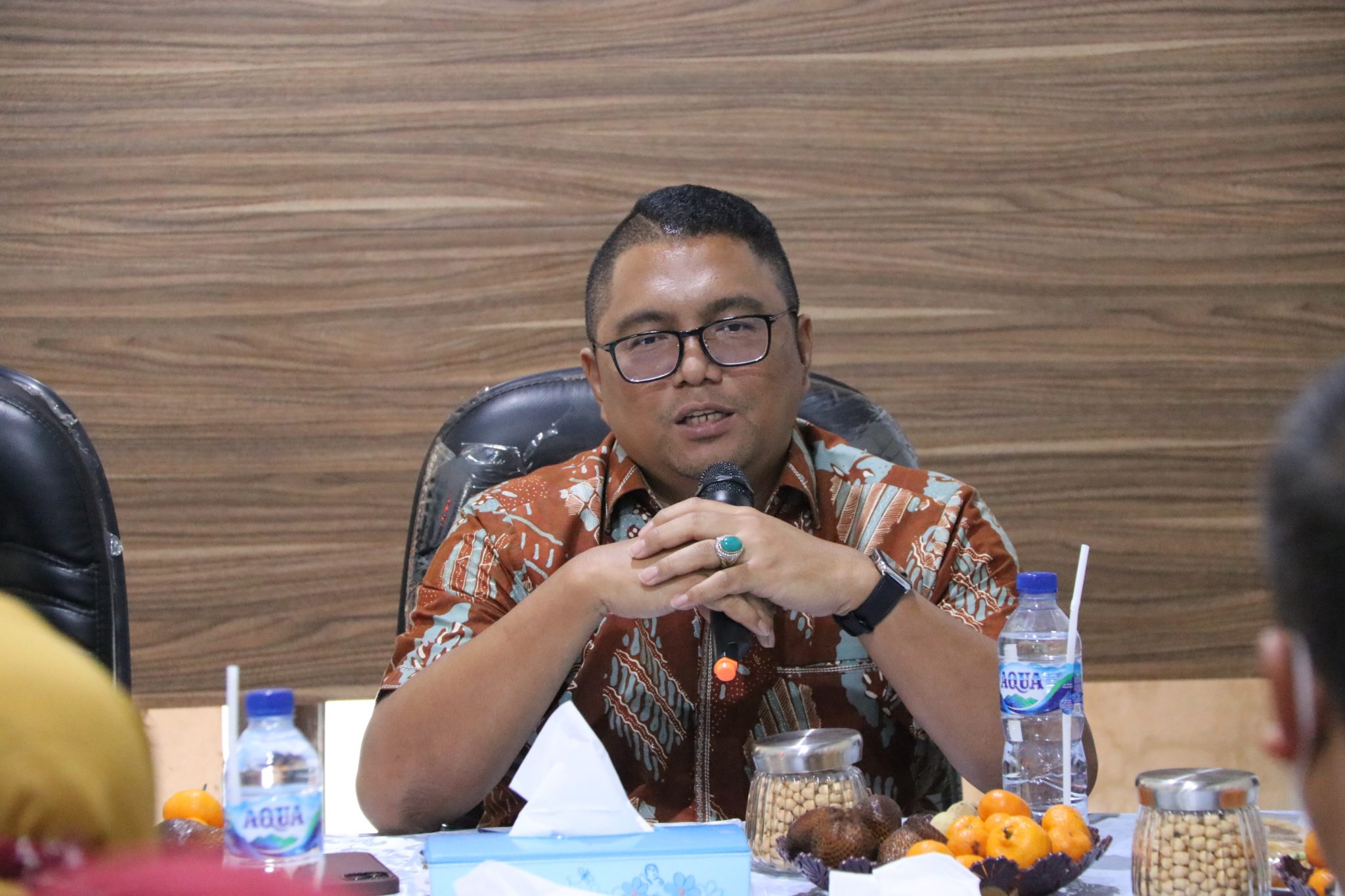 Sebelum Ziarah ke Sunan Giri, Fritz Motivasi Pengawas Pemilu untuk Berprestasi