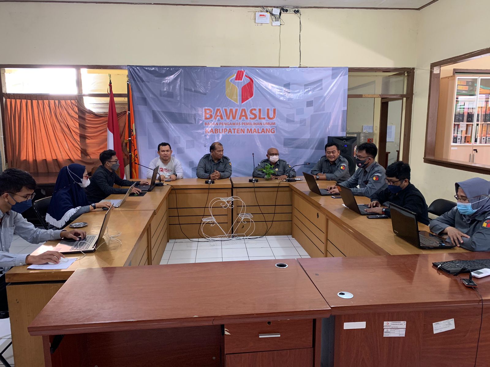 Bawaslu Kabupaten Malang Evaluasi Pegawai Pemerintah Non PNS (PPNPNS)