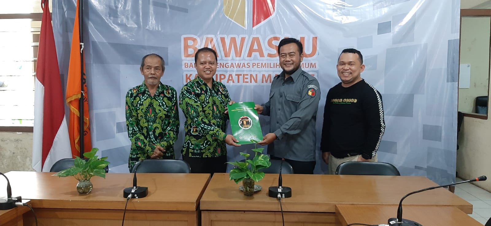 Partai Persatuan Pembangunan Serahkan  Dokumen Legalitas Badan Hukum