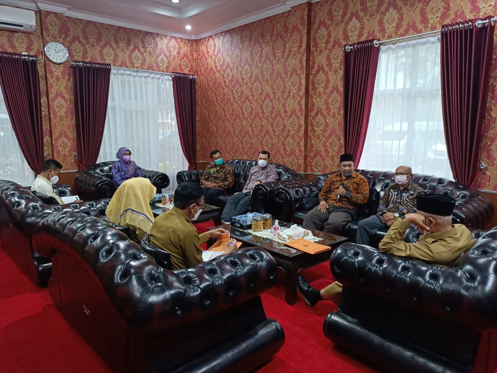 Audiensi dengan Bupati, Bawaslu Diminta Untuk Tetap Berhati-Hati di Tahun Politik