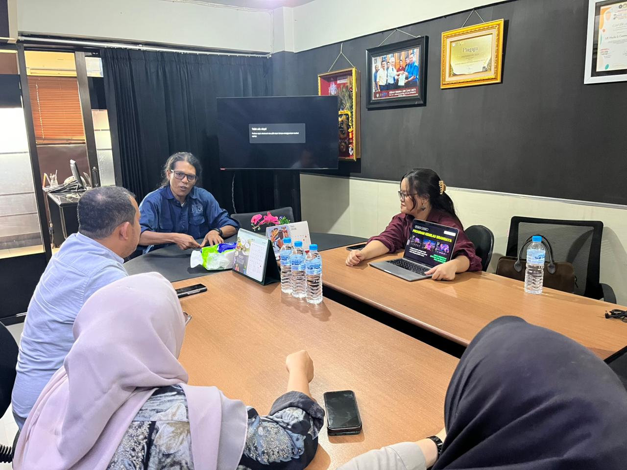 media visit