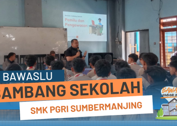 Bawaslu Sambang Sekolah SMK PGRI Sumbermanjing