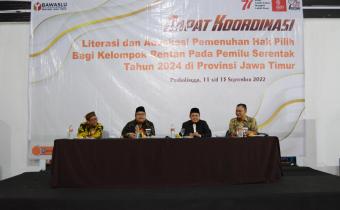 Bawaslu Jatim Perkuat Literasi dan Advokasi Kelompok Rentan Pemilu 2024