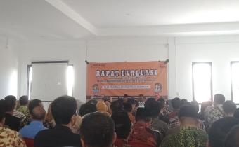 BAWASLU MALANG HADIRI RAPAT EVALUASI KETERBUKAAN INFORMASI PUBLIK SEMESTER I