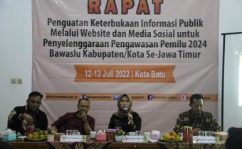 Bawaslu Se-Jatim Perkuat Keterbukaan Informasi di Website dan Media Sosial