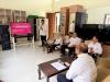Kepala Sub Bagian Hukum, Humas, Datin mempresentasikan Dashboard Hukum Bawaslu Legal Hub didepan Ketua dan Anggota serta jajaran Sekretariat Bawaslu Kabupaten Malang